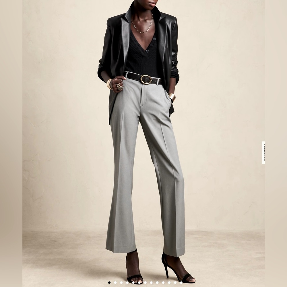 Banana Republic Sculpted Bootcut Pant 4 Petite